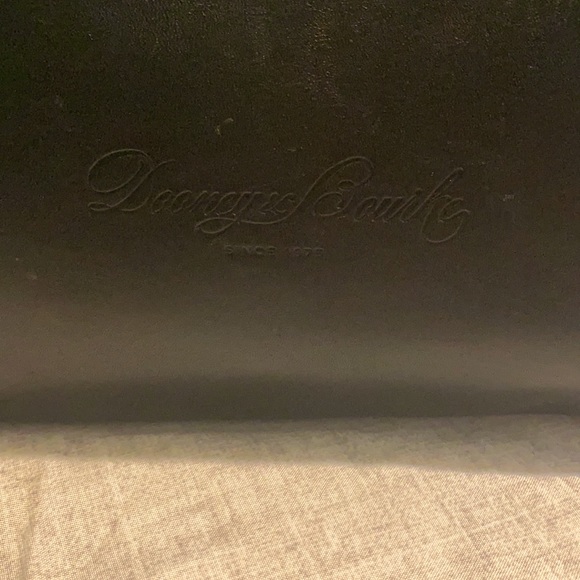 Dooney and Bourke purse - Picture 4 of 4